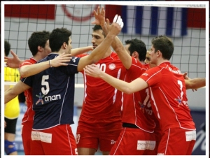 Volleyball : Olympiakos 2-3 Pamvochaikos