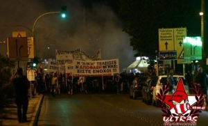 Συγκέντρωση διαμαρτυρίας έξω από τον Σκαϊ (pics)